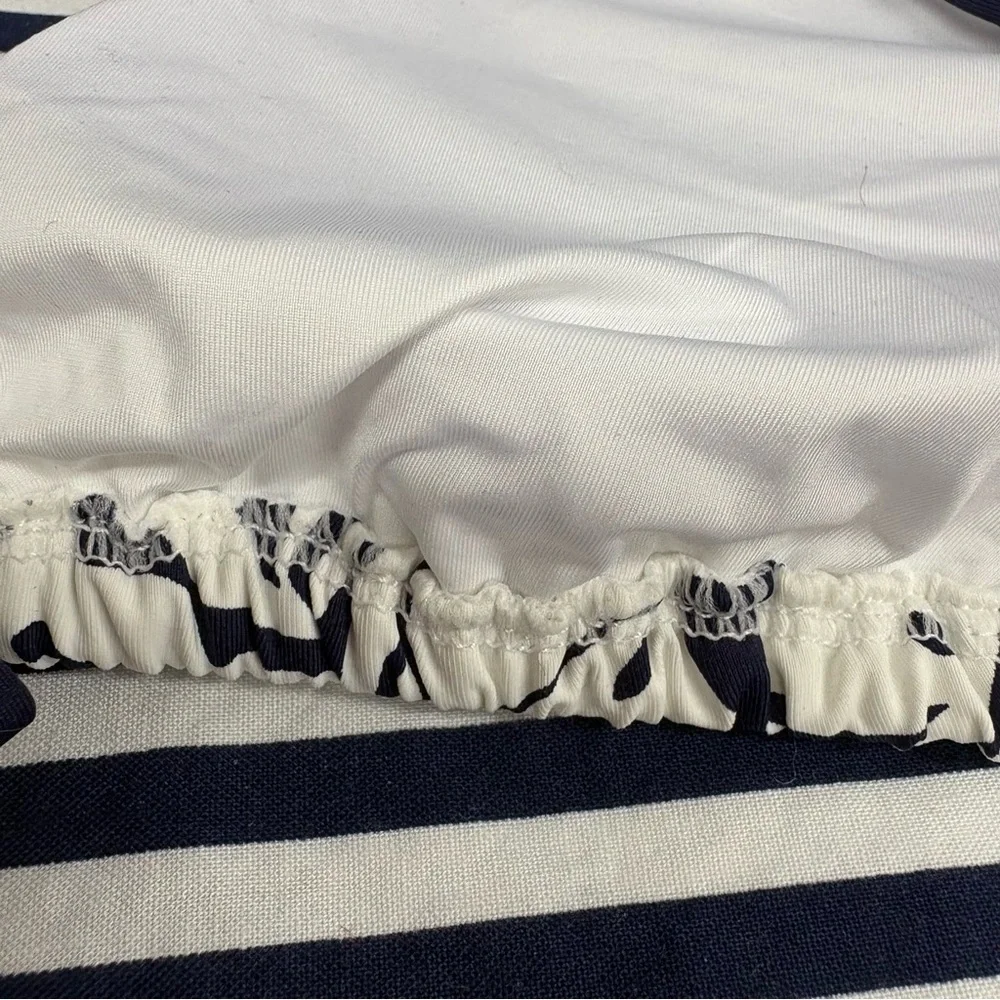 LA BLANCA Navy White Leaf Print Bikini Top Size 4 - Picture 6 of 10